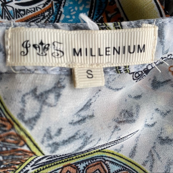 JS Millenium Long Sleeve Tunic - Picture 11 of 12